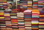 Hàng Trung Quốc lấn lướt ở chợ truyền thống